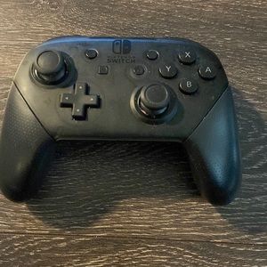 Pro gamer controller for switch! Mint Condition! Barely used